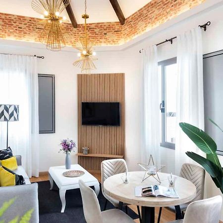 Apartamento Familiar Nuevo De Diseno En La Mejor Zona De Triana, Parking Included Севилья Экстерьер фото