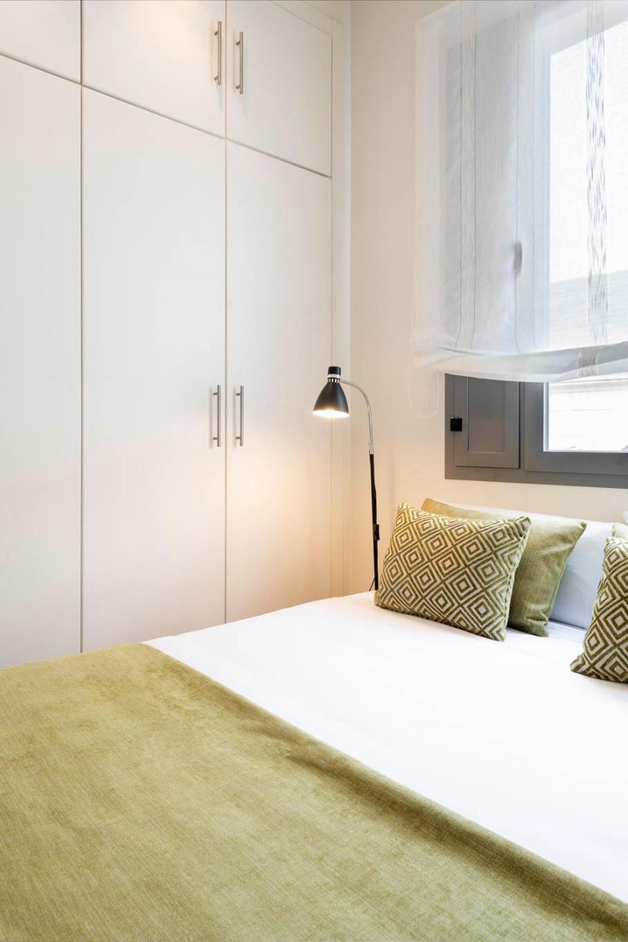 Apartamento Familiar Nuevo De Diseno En La Mejor Zona De Triana, Parking Included Севилья Экстерьер фото